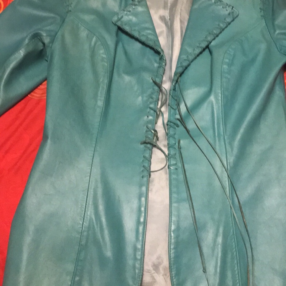 Jacket - Picture 2 of 8